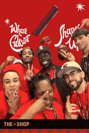 Sample GIF 2 from the URBNevents ring light photo booth at The Shop, Fanatics Fest NYC